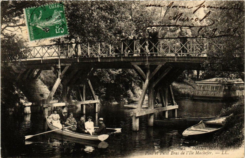 Carte postale ancienne Saint-Maur Pont et Petit Bras de l'Ile Machefer