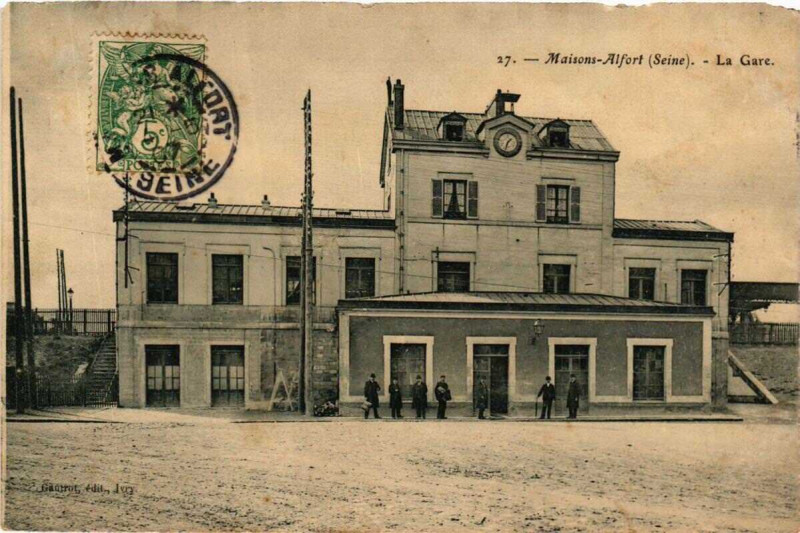 Carte postale ancienne Maisons-Alfort La Gare à Maisons-Alfort