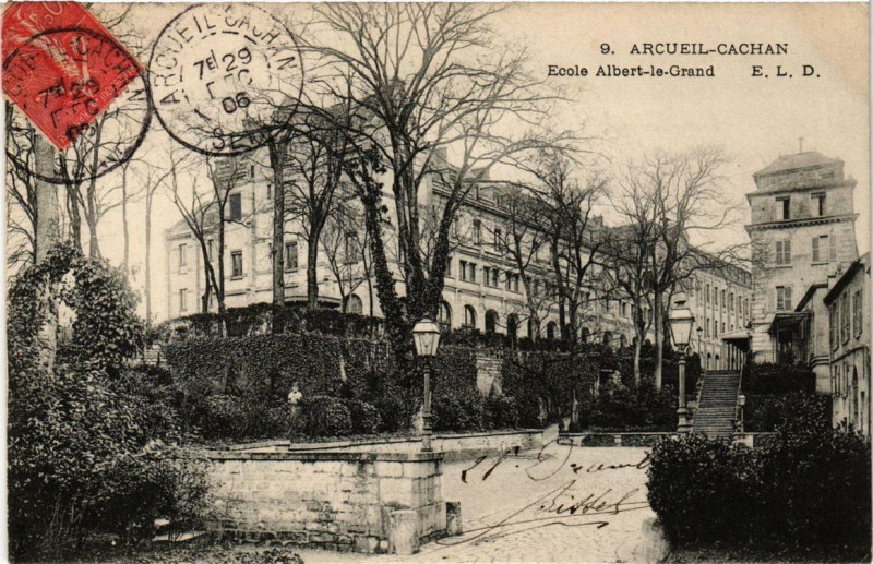 Carte postale ancienne Arcueil-Cachan Ecole Albert-le-Grand à Arcueil