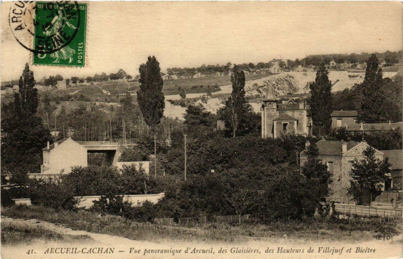 Carte postale ancienne Arcueil-Cachan Vue panoramique d'Arcueil des Glasieres à Arcueil