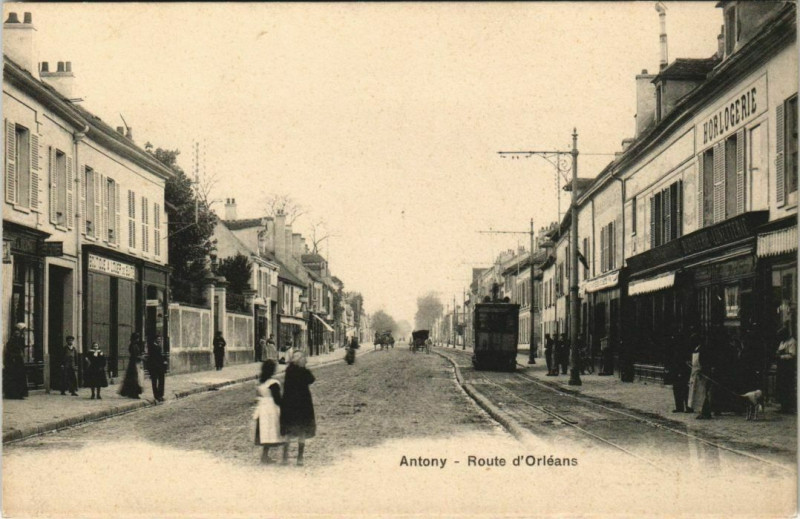 Carte postale ancienne Antony Route d'Orléans à Antony