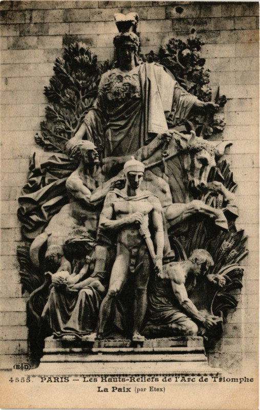 Carte postale ancienne Paris 8e - Les Hauts Reliefs de l'Arc de Triomphe à Paris 8e