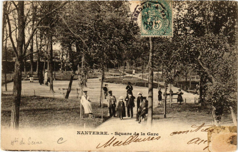 Carte postale ancienne Nanterre - Square de la Gare à Nanterre