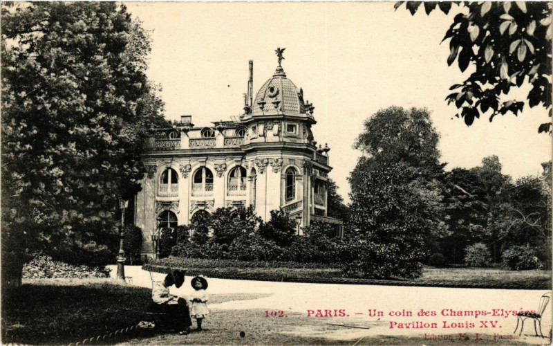 Carte postale ancienne Paris 8e - Un coin des Champs-Elysées à Paris 8e