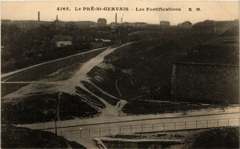 Carte postale ancienne Le Pre-Saint-Gervais Les Fortifications