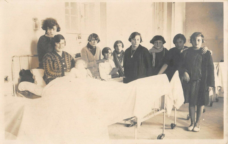 Carte postale ancienne Berck Plage Carte Photo Sanatorium De L'Oise (verso Goubert Photo Berck à Berck