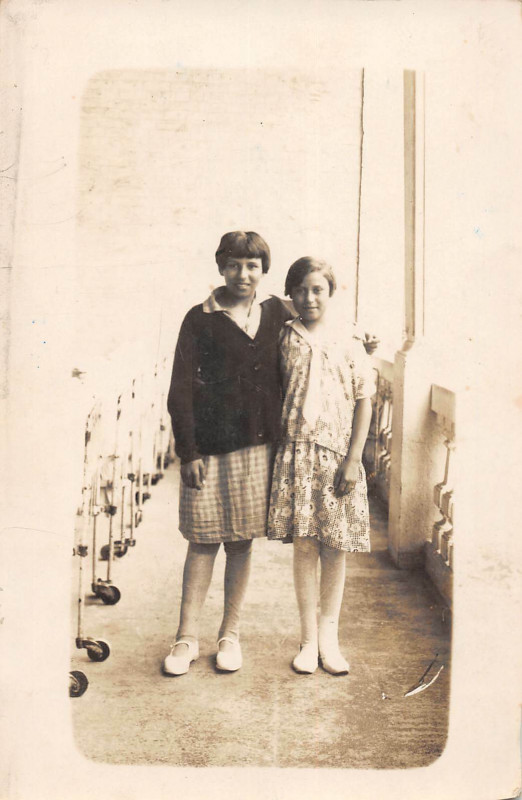 Carte postale ancienne Berck Plage Carte Photo Du Sanatorium De L'Oise Interieur(Verso Goubert à Berck