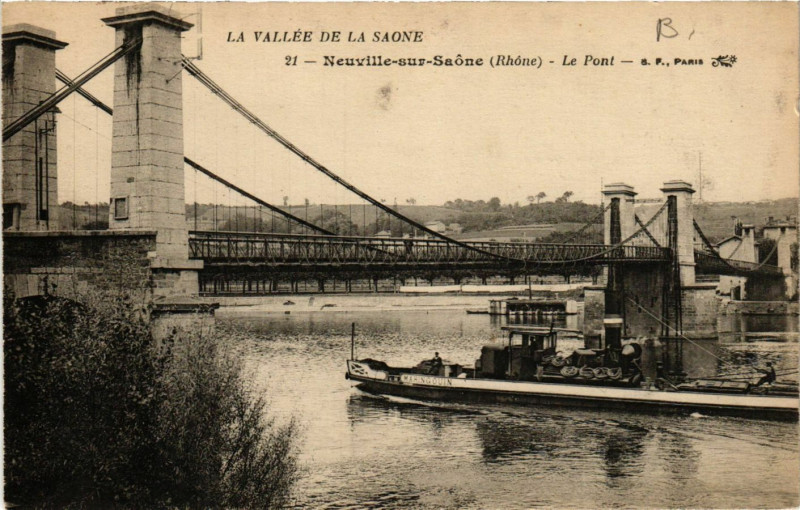 Carte postale ancienne Neuville-sur-Saone - Le Pont à Neuville-sur-Saône