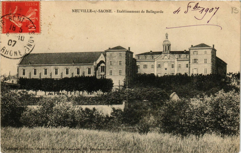 Carte postale ancienne Neuville-sur-Saone - Etabl. de Bellegarde à Neuville-sur-Saône