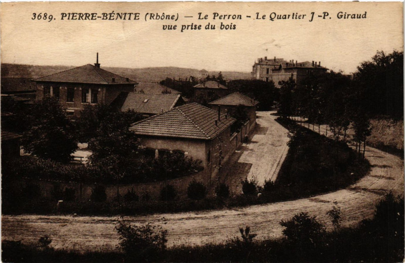 Carte postale ancienne Pierre-Benite - Le Perron - Le Quartier J.-P. Giraud à Pierre-Bénite