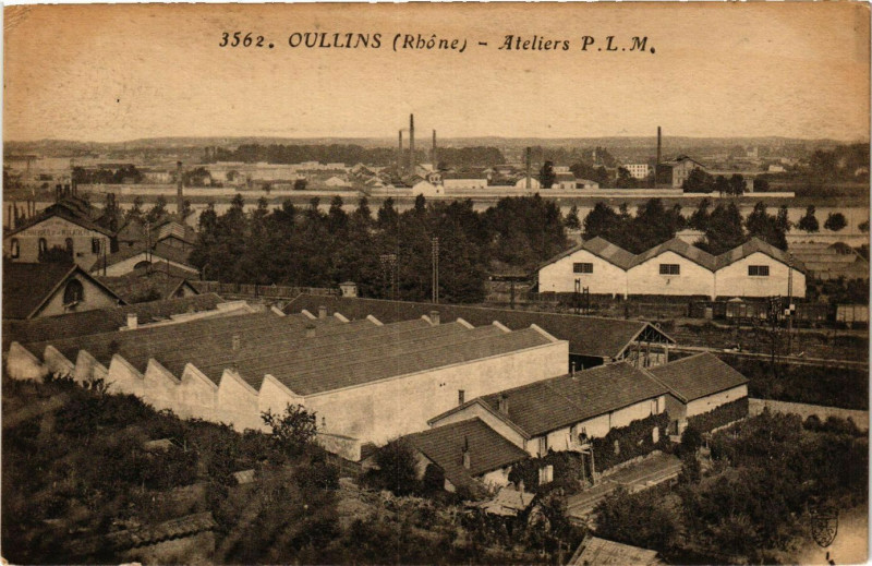 Carte postale ancienne Oullins - Ateliers P. L. M à Oullins