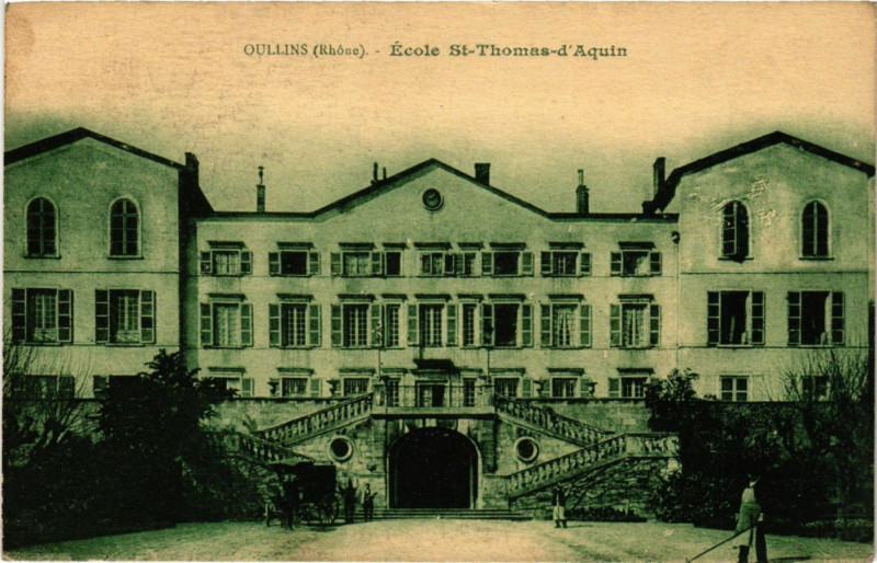 Carte postale ancienne Oullins - Ecole Saint-Thomas-d'Aquin à Oullins