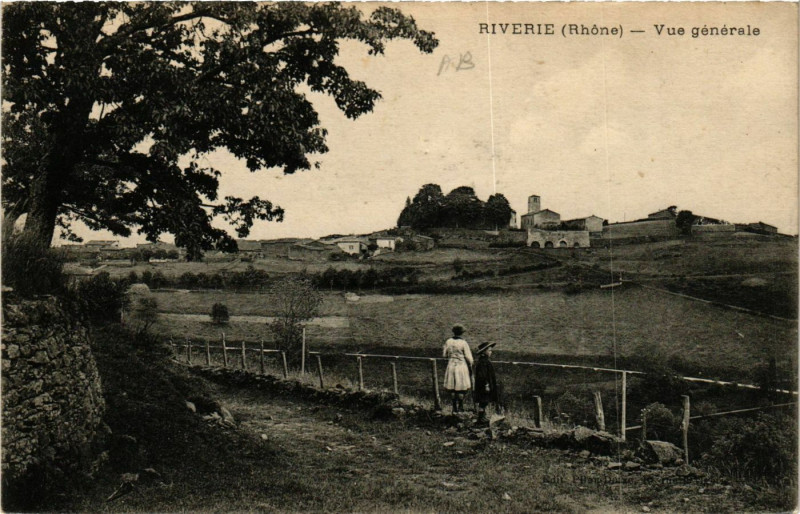 Carte postale ancienne Riverie - Vue générale à Riverie