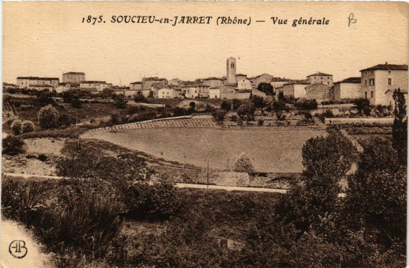 Carte postale ancienne Soucieu-en-Jarret - Vue générale