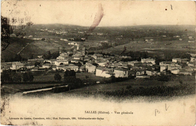 Carte postale ancienne Salles - Vue générale