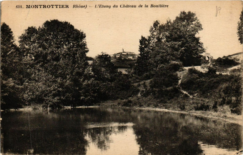 Carte postale ancienne Montrottier - L'Etang du Chateau de la Roulliere à Montrottier