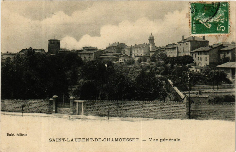 Carte postale ancienne Saint-Laurent-de-Chamousset - Vue générale à Saint-Laurent-de-Chamousset