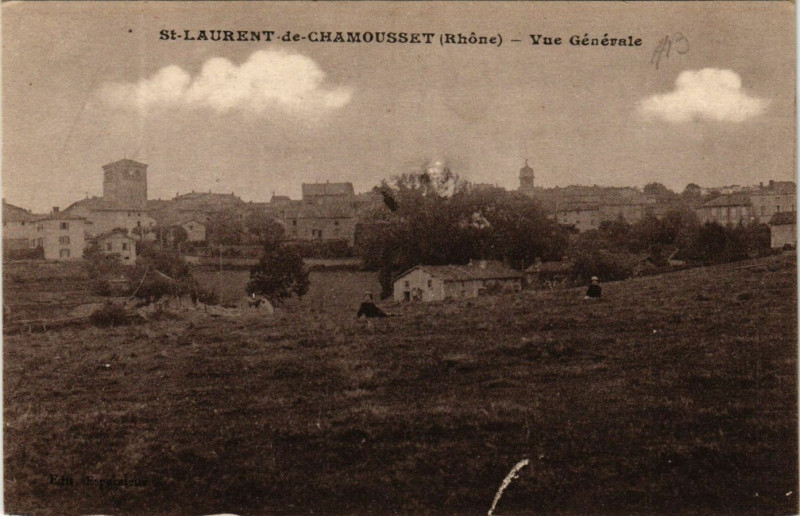 Carte postale ancienne Saint-Laurent-de-Chamousset - Vue générale à Saint-Laurent-de-Chamousset