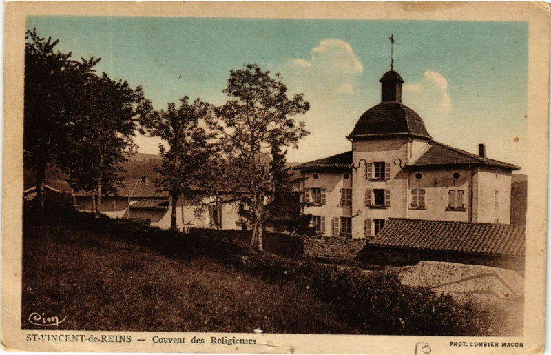 Carte postale ancienne Saint-Vincent-de-Reins - Couvent des Religieuses à Saint-Vincent-de-Reins
