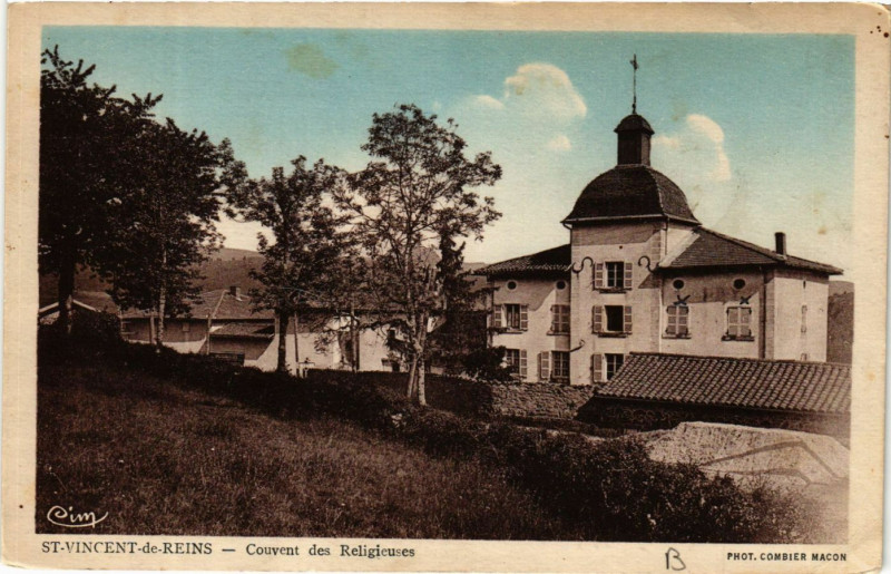 Carte postale ancienne Saint-Vincent-de-Reins - Couvent des Religieuses à Saint-Vincent-de-Reins