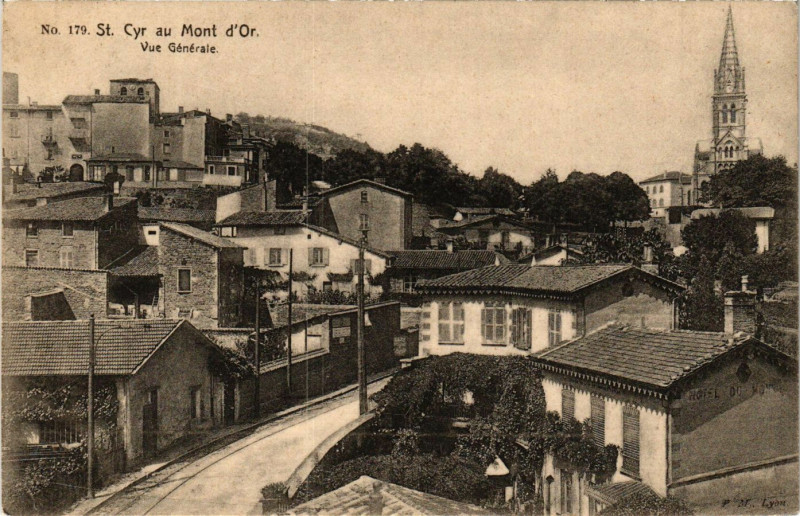 Carte postale ancienne Saint-Cyr-au-Mont-d'Or - Vue générale à Saint-Cyr-au-Mont-d'Or