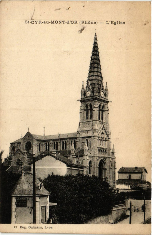 Carte postale ancienne Saint-Cyr-au-Mont-d'Or - L'Eglise à Saint-Cyr-au-Mont-d'Or