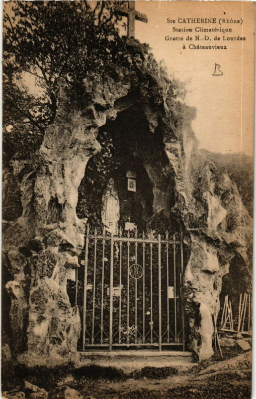 Carte postale ancienne Sainte-Catherine Station Climaterique Grotie de Lourdes Chateauvie à Sainte-Catherine