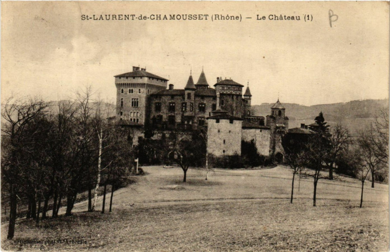 Carte postale ancienne Saint-Laurent-de-Chamousset - La Chateau à Saint-Laurent-de-Chamousset