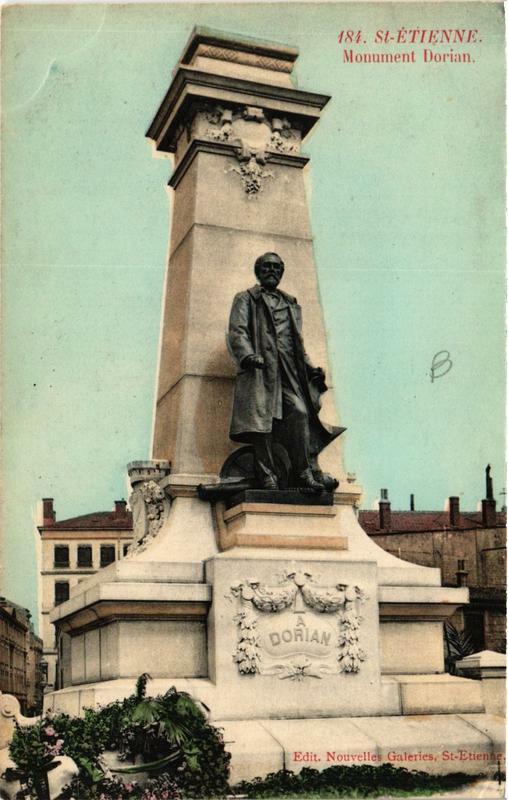 Carte postale ancienne Saint-Etienne Monument Dorian à Saint-Étienne