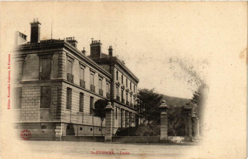 Carte postale ancienne Saint-Etienne Lycée à Saint-Étienne