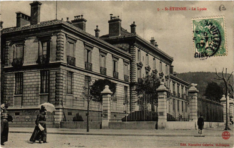 Carte postale ancienne Saint-Etienne Le Lycée à Saint-Étienne