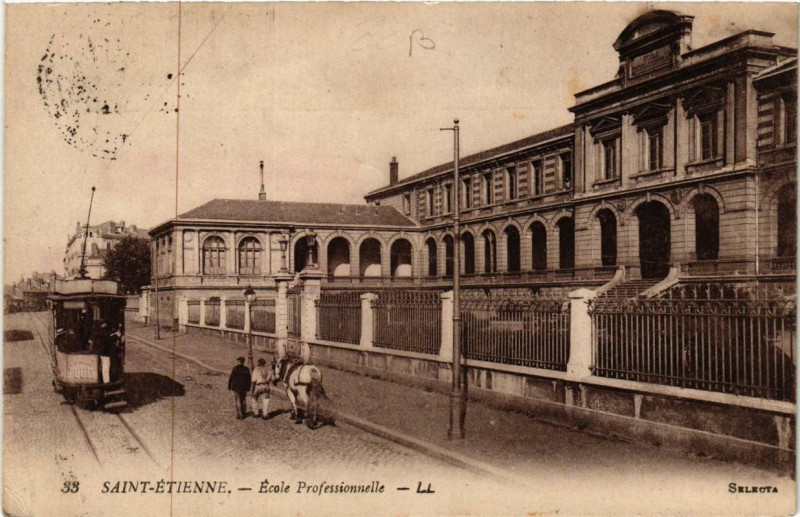 Carte postale ancienne Saint-Etienne Ecole Professionnelle à Saint-Étienne