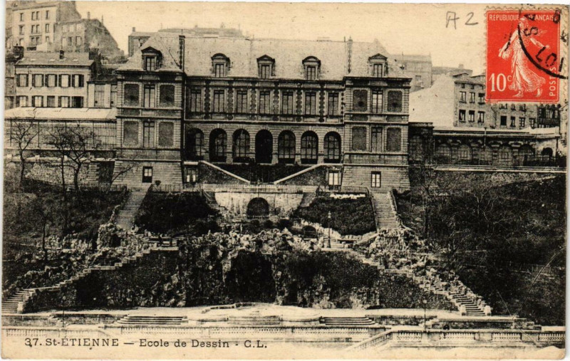 Carte postale ancienne Saint-Etienne Ecole de Dessin à Saint-Étienne