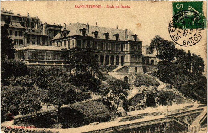 Carte postale ancienne Saint-Etienne Ecole de Dessin à Saint-Étienne