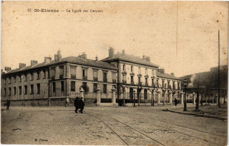 Carte postale ancienne Saint-Etienne Le Lycée des Garcons à Saint-Étienne