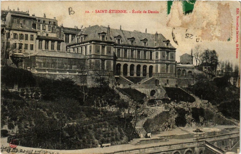 Carte postale ancienne Saint-Etienne Ecole de Dessin à Saint-Étienne