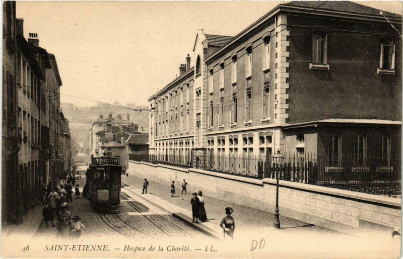 Carte postale ancienne Saint-Etienne Hospice de la Charité à Saint-Étienne