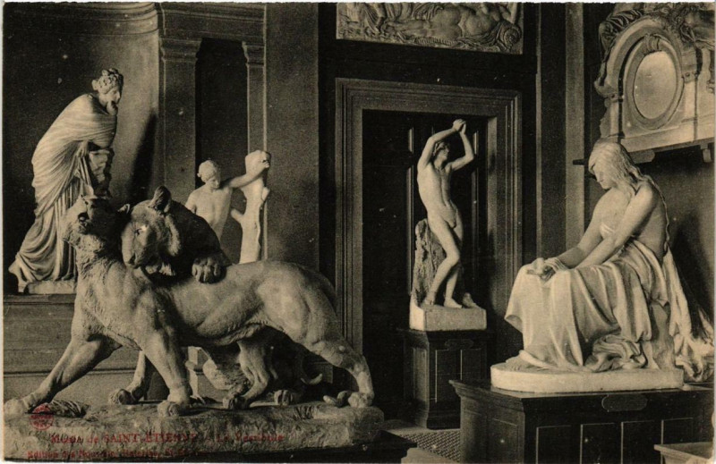 Carte postale ancienne Musée de Saint-Etienne Le Vestibule à Saint-Étienne