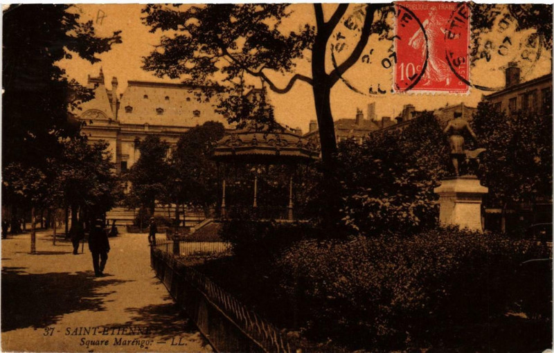 Carte postale ancienne Saint-Etienne Square Marengo à Saint-Étienne