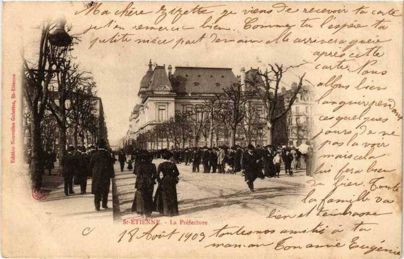 Carte postale ancienne Saint-Etienne La Préfecture à Saint-Étienne