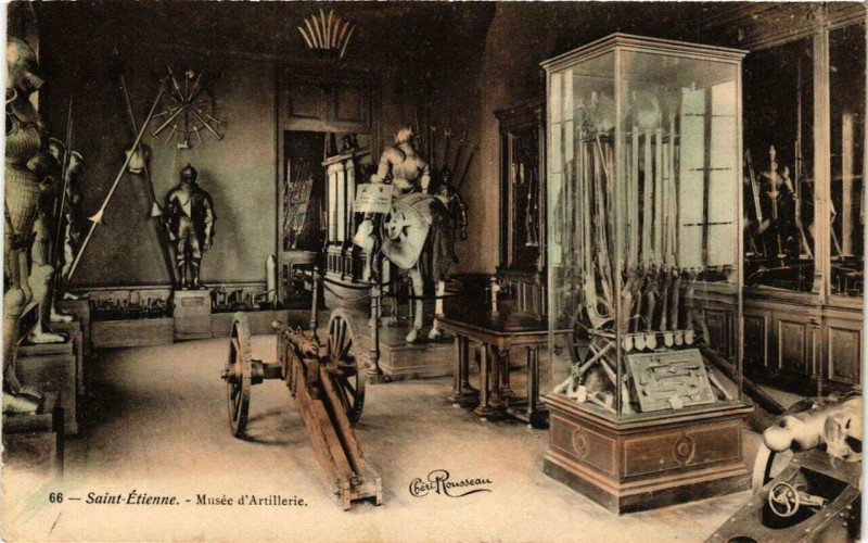Carte postale ancienne Saint-Etienne Musée d'Artillerie à Saint-Étienne