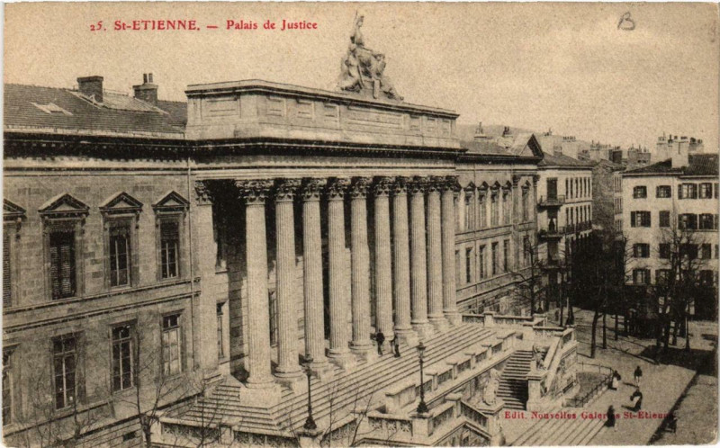 Carte postale ancienne Saint-Etienne Palais de Justice à Saint-Étienne