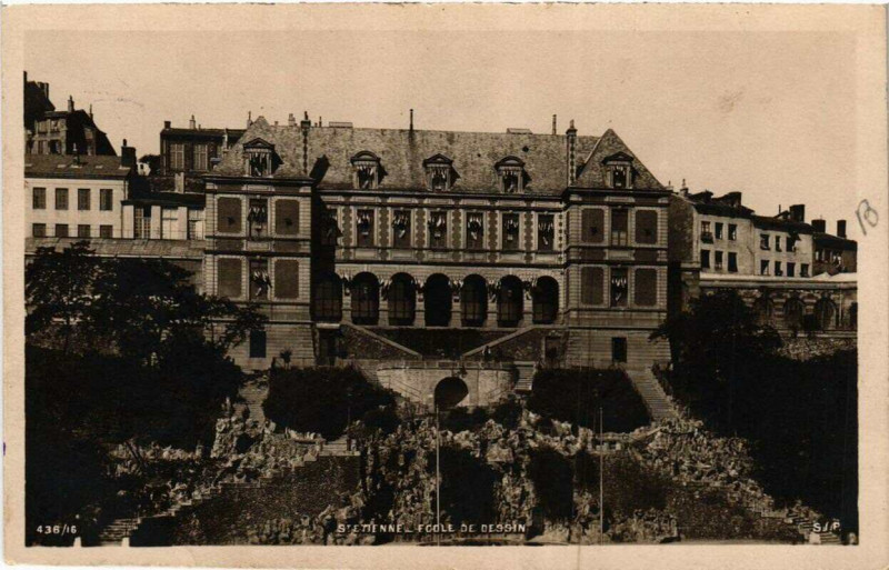 Carte postale ancienne Saint-Etienne Ecole de Dessin à Saint-Étienne