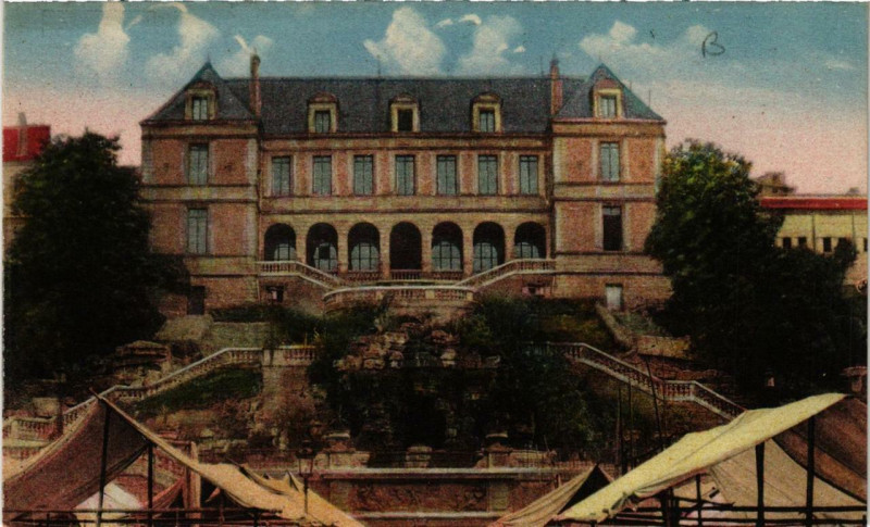 Carte postale ancienne Saint-Etienne Ecole des Beaux Arts à Saint-Étienne