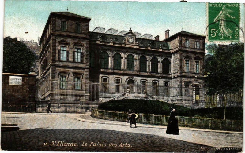Carte postale ancienne Saint-Etienne Le Palais des Arts à Saint-Étienne