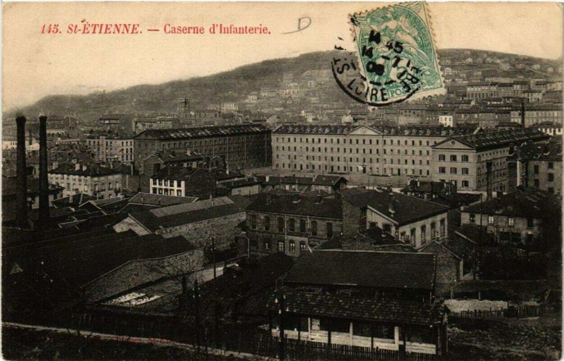 Carte postale ancienne Saint-Etienne Caserne d'infanterie à Saint-Étienne