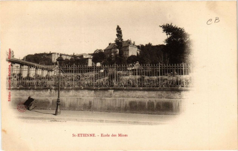 Carte postale ancienne Saint-Etienne Ecole des Mines à Saint-Étienne