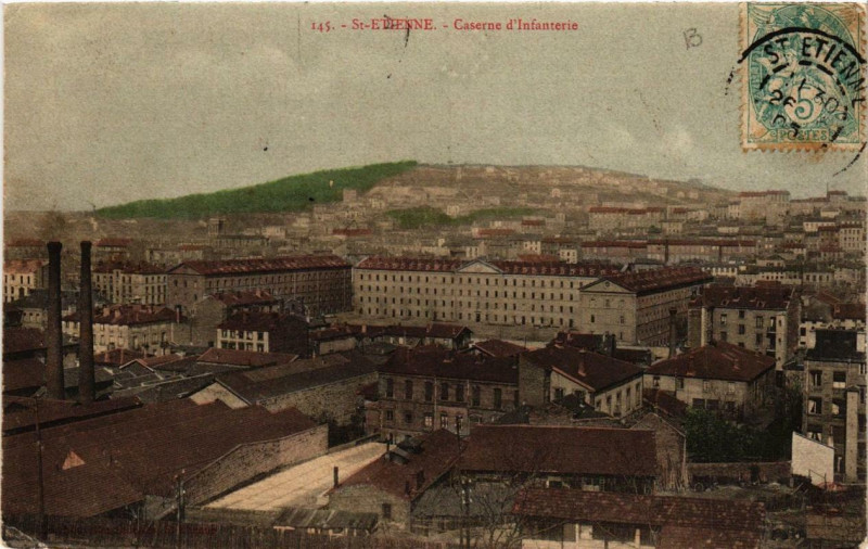 Carte postale ancienne Saint-Etienne Caserne d'infanterie à Saint-Étienne