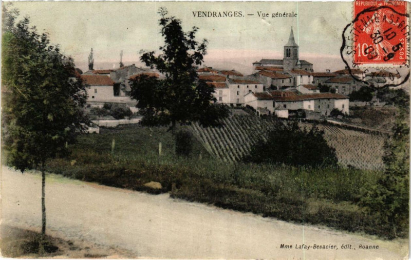 Carte postale ancienne Vendranges Vue générale à Vendranges