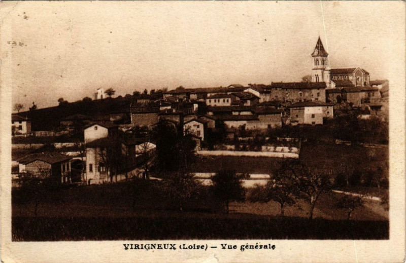 Carte postale ancienne Virigneux Vue générale à Virigneux